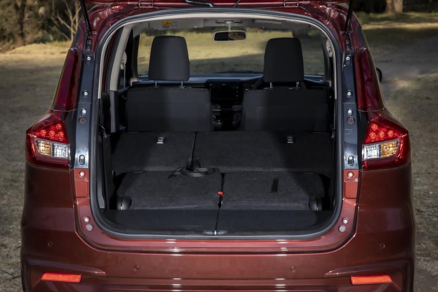 Багажник Suzuki Ertiga GLX 2019 года  (ZA) (фото 29 из 35)